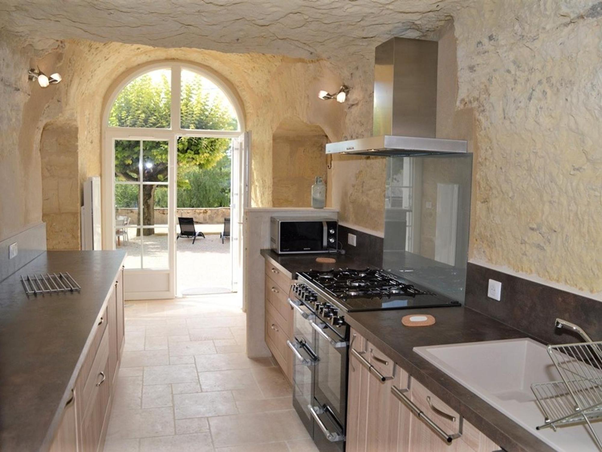 Maison Troglodyte Elegante Avec Spa, Salle De Jeux Et Jardin Clos A Vouvray - Fr-1-381-87 מראה חיצוני תמונה